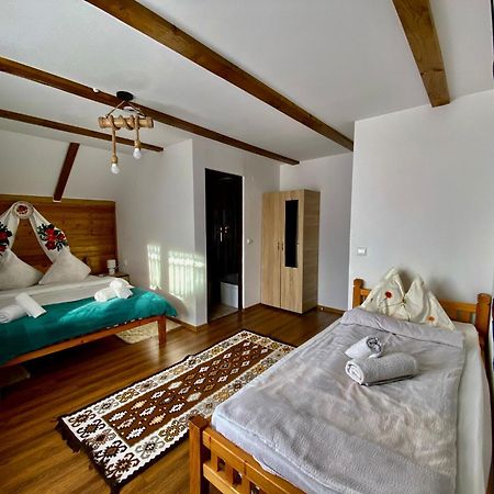 Casa Leca Hotel Breb ภายนอก รูปภาพ