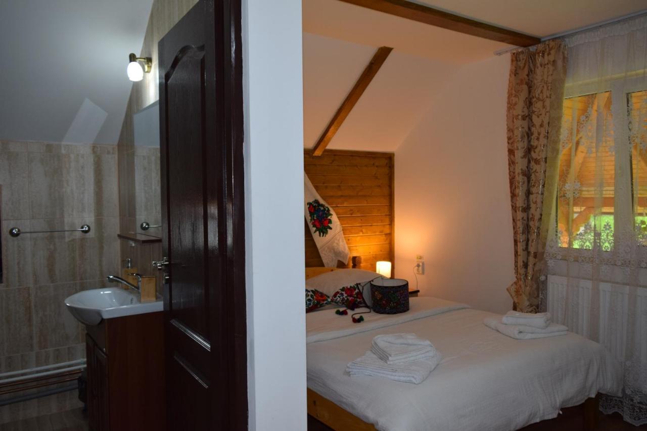 Casa Leca Hotel Breb ภายนอก รูปภาพ