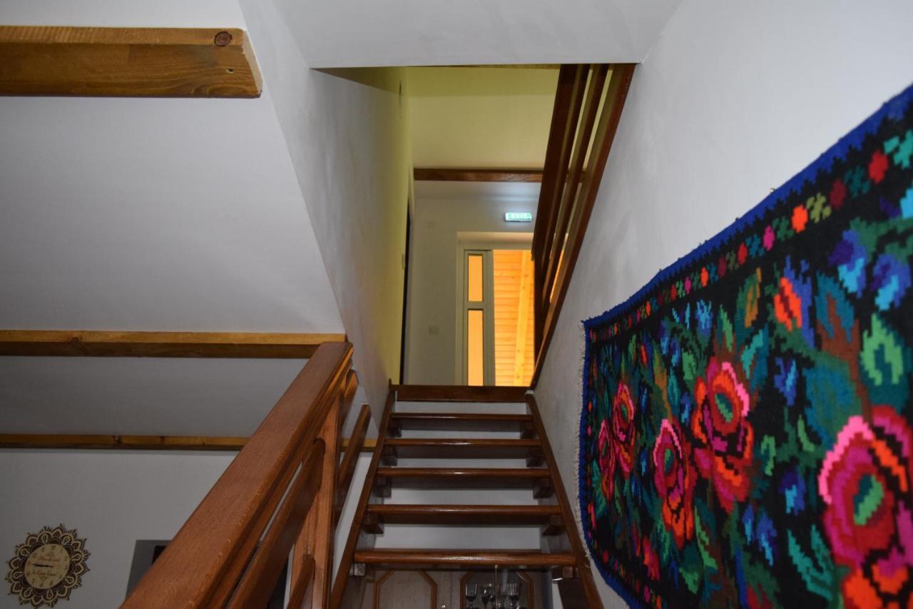 Casa Leca Hotel Breb ภายนอก รูปภาพ