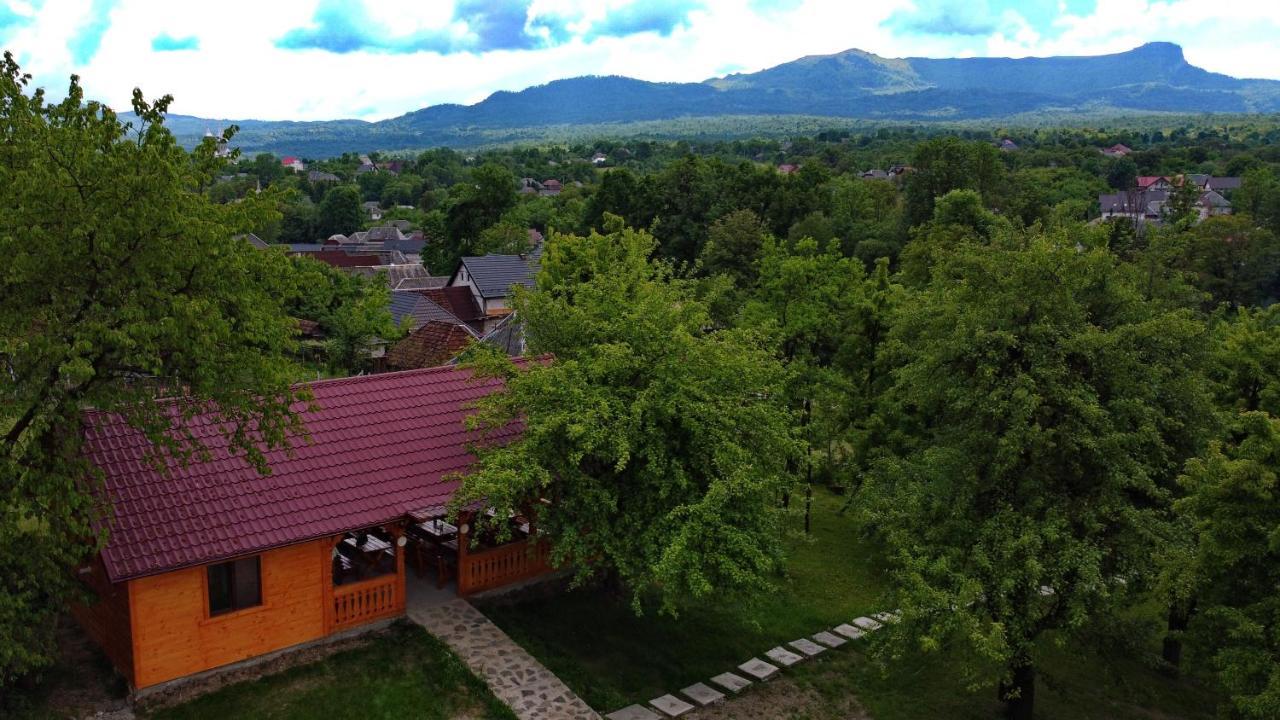 Casa Leca Hotel Breb ภายนอก รูปภาพ